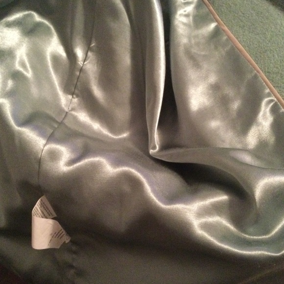 Coat - Picture 7 of 8